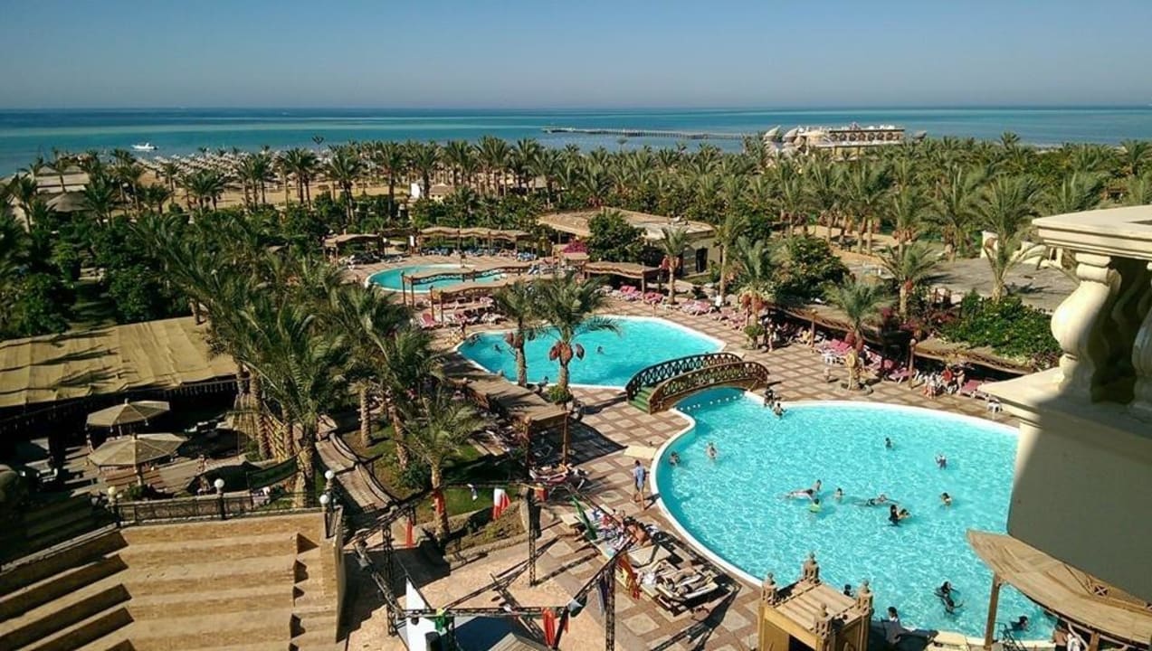 Poolblick von oben Riviera Aqua Park Resort