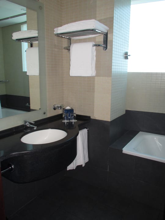 Badezimmer Rose Rayhaan by Rotana