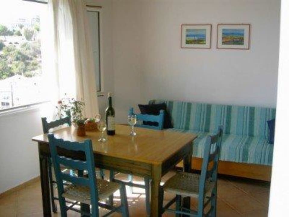 Essbereich in einem der Apartments Apartments Kallisto