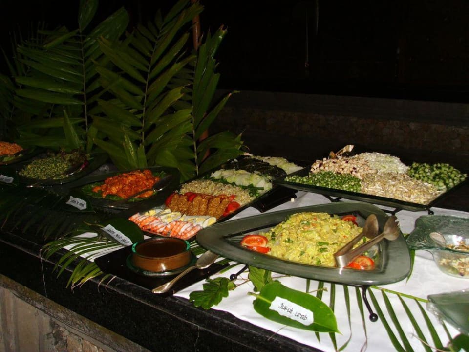 Buffet Dinner The Oberoi Beach Resort, Bali