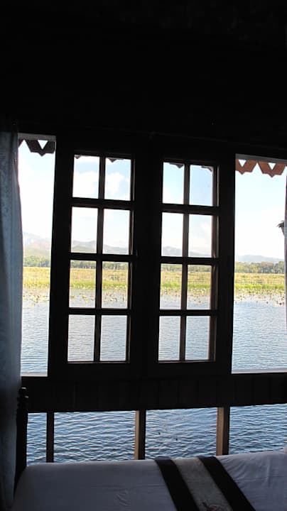 Ausblick vom Bett aus Hotel Golden Island Cottages 1 & 2