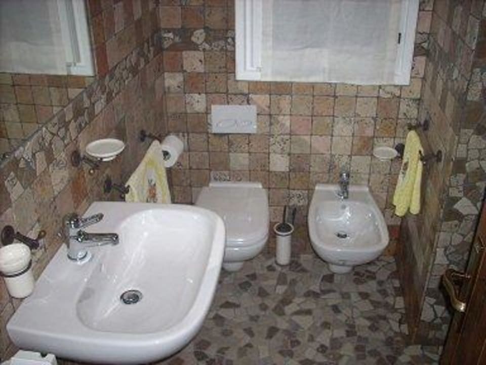 Bagno privato ospiti B&B Il Cantinoccio
