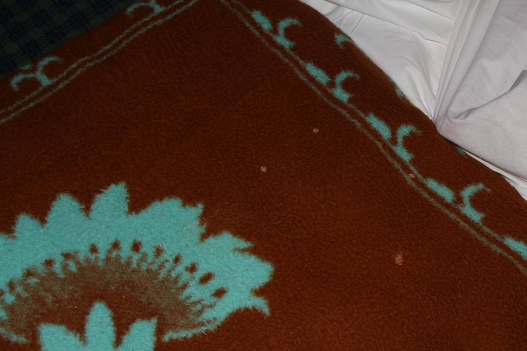 Bett bei Ankunft Hotel Jinene