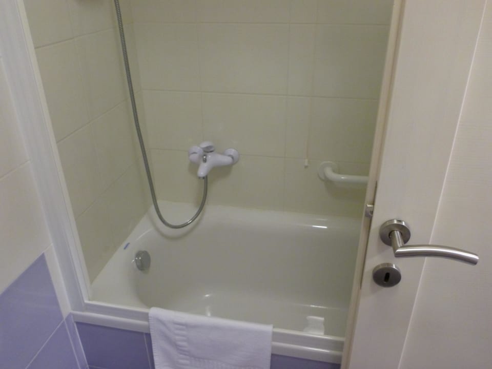 Badewanne bzw. Dusche Hotel Zlatna Vala
