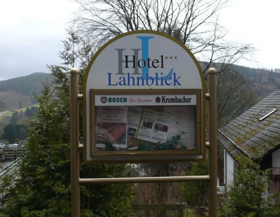 Hinweisschild Hotel Lahnblick