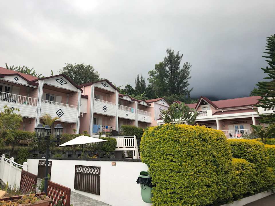 Außenansicht Hotel Des Neiges