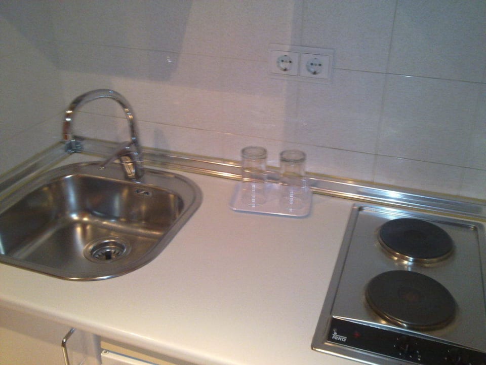Küche Aparthotel Atenea Valles