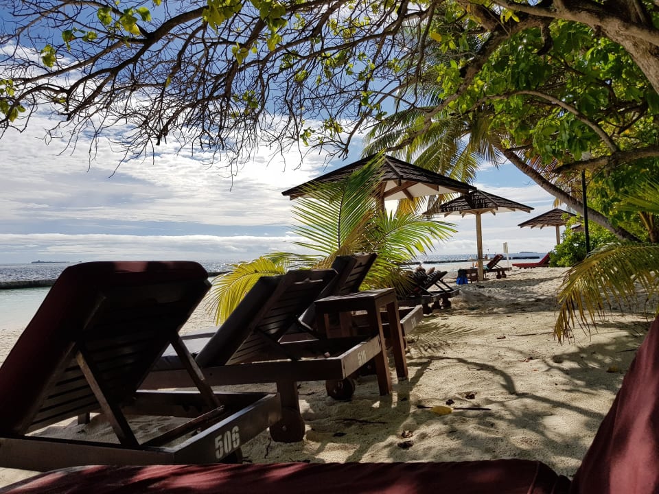 Strand Ellaidhoo Maldives by Cinnamon