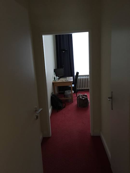 Zimmereingang Hotel Gates