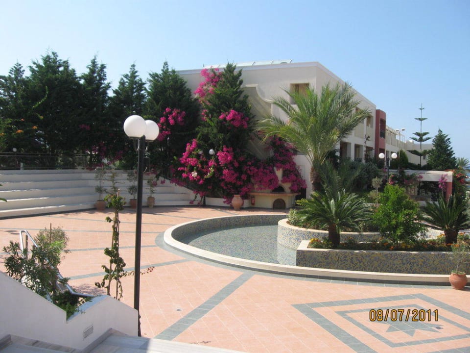 Theater bzw. Kinderanimationplatz Hydramis Palace Beach Resort