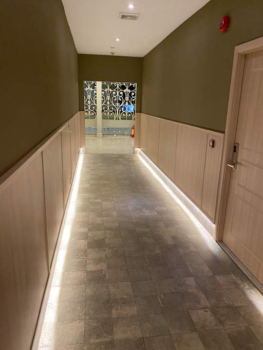 Sonstiges Cambodian Country Club