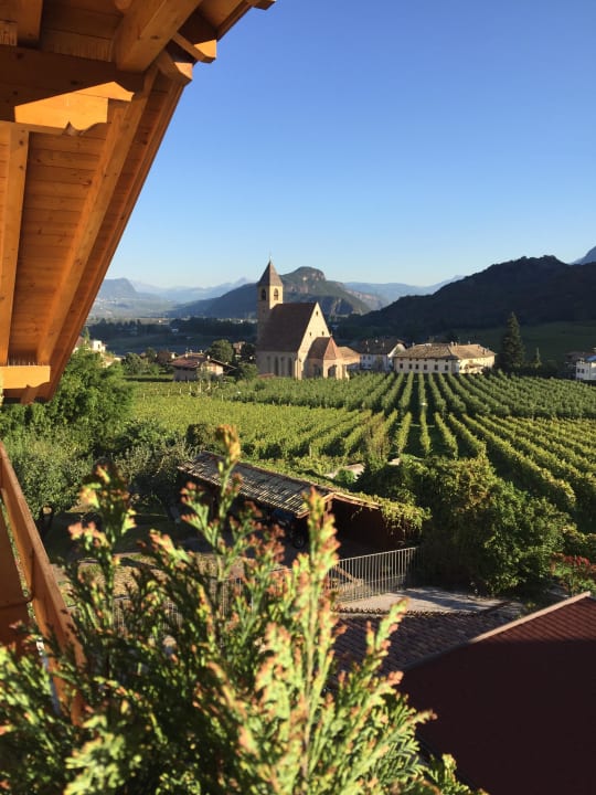 Blick Balkon Whg. Schloss Enn Residence Renate