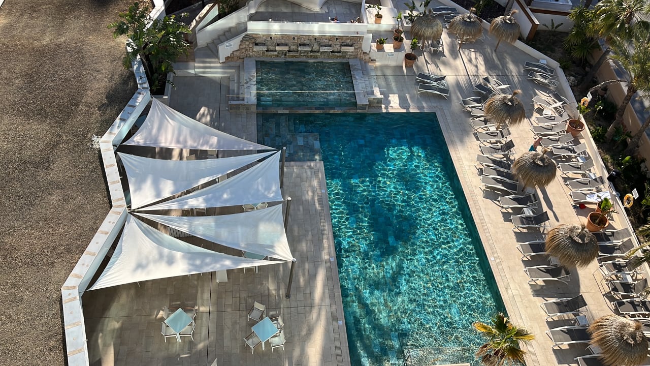 Pool Hotel Bahia del Sol