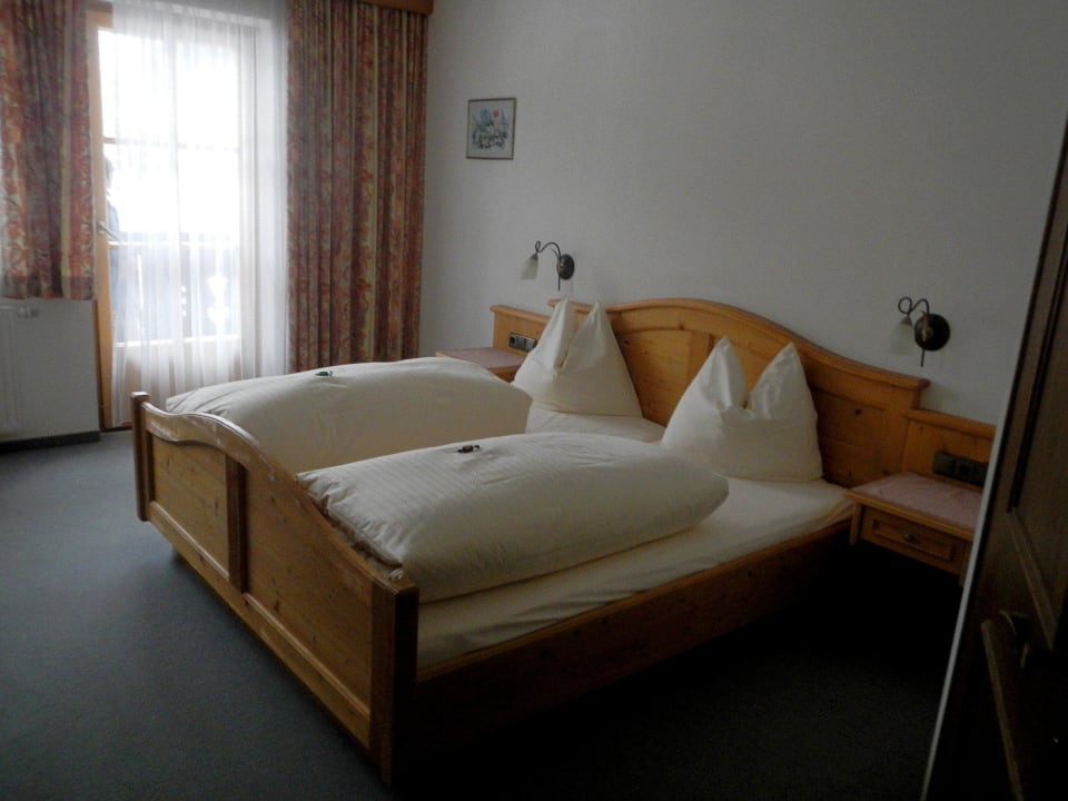 Doppelbett Hotel - Wirts'haus Zum Schweizer