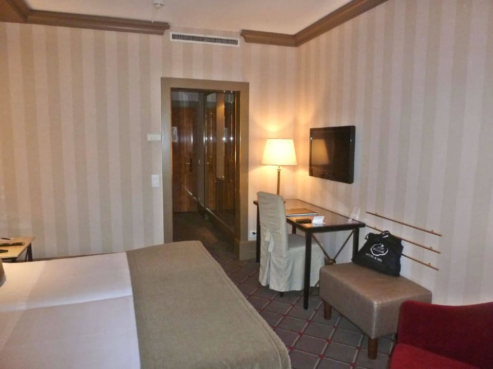 Zimmer 410 Hotel De La Paix