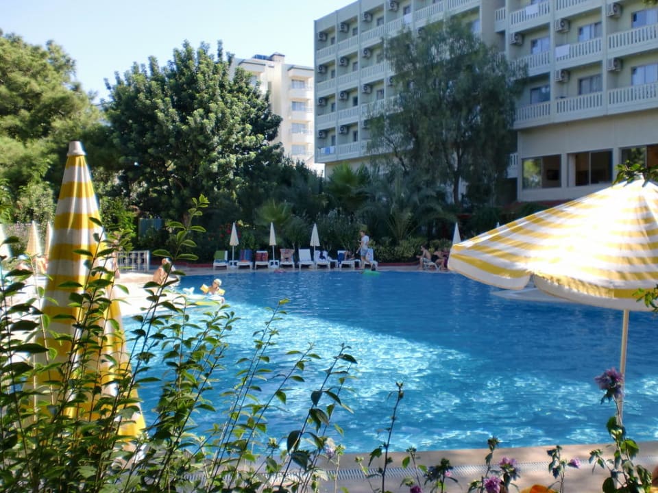 Poolanlage Alara West İncekum West Hotel