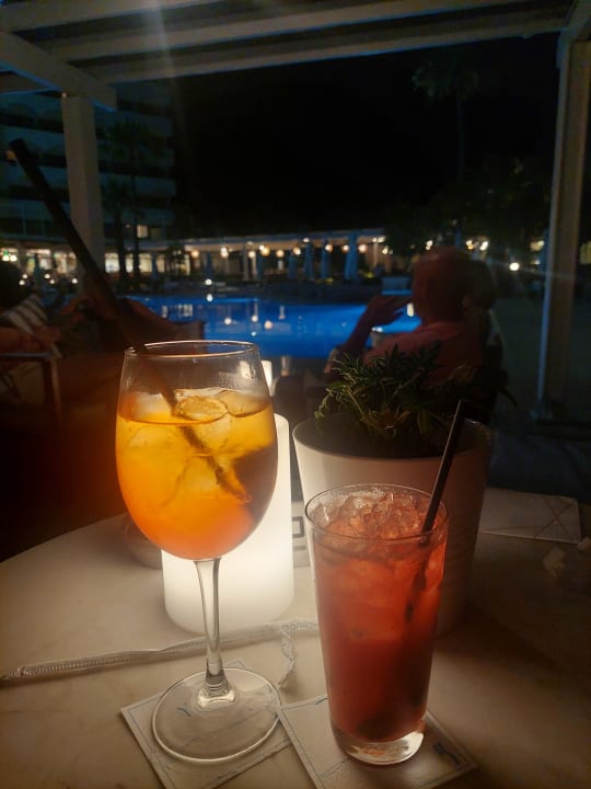 Gastro Crystal Springs Beach Hotel