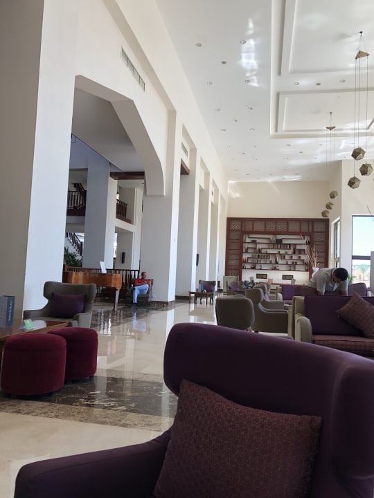 Lobby Steigenberger Aqua Magic