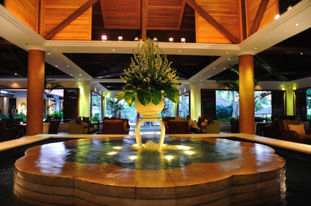 Lobby The Laguna A Luxury Collection Resort & Spa