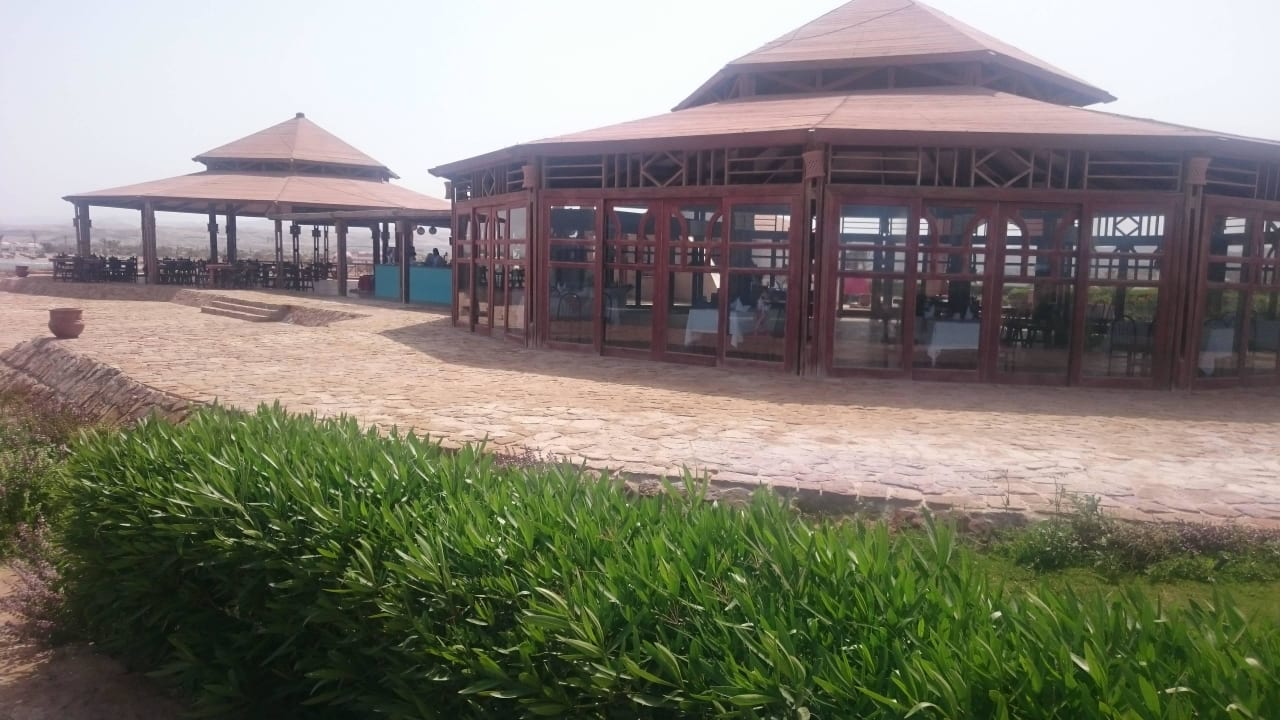 Panoramabar und A-la-carte-Restaurant Three Corners Equinox Beach Resort