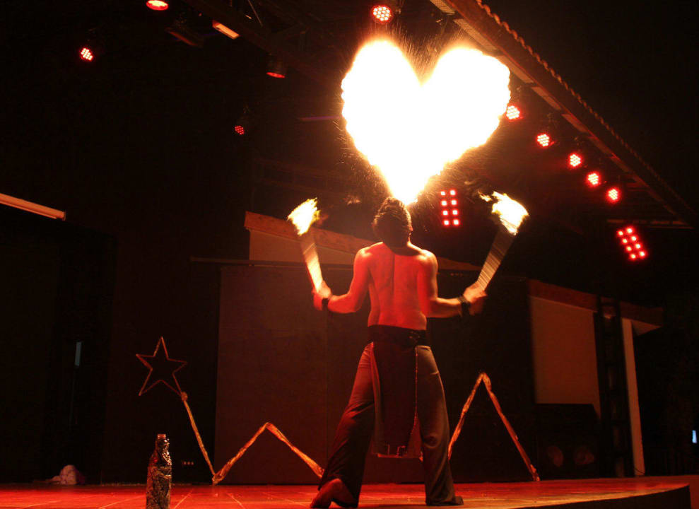 Fire show Akka Alinda Hotel