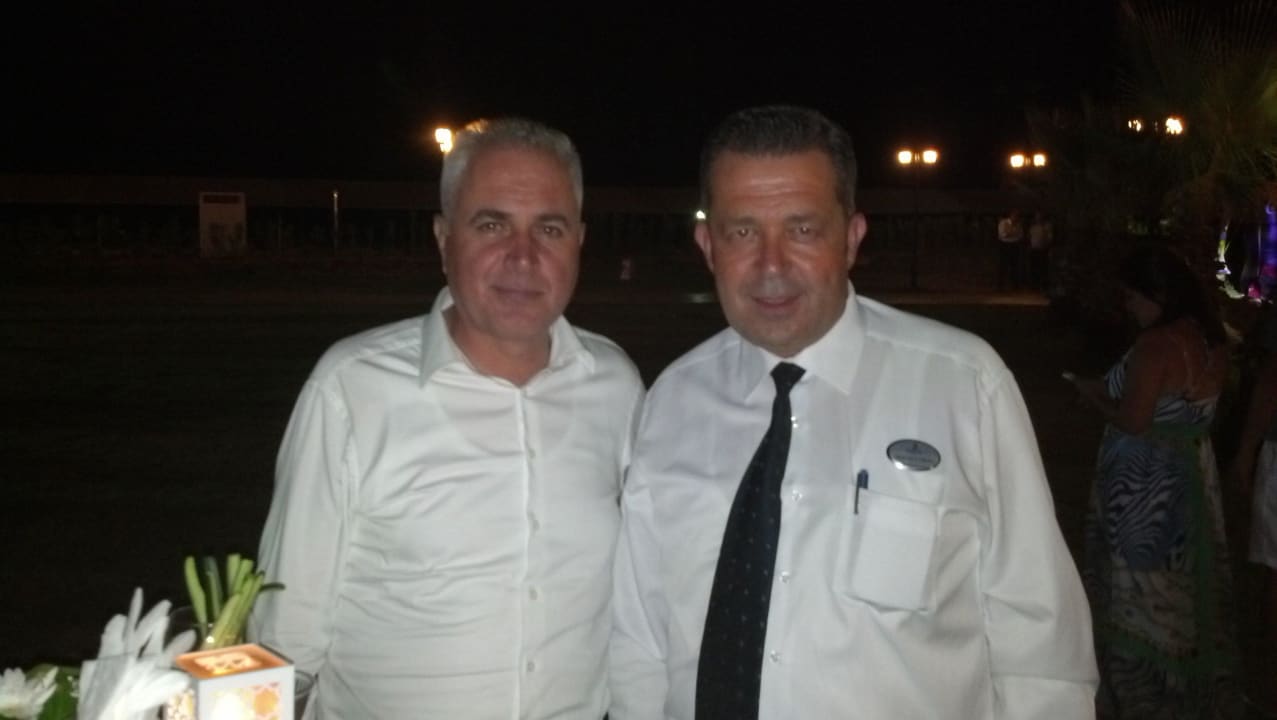 Zwei von den Chefs, immer ein offenes Ohr für uns Kirman Belazur Resort & Spa