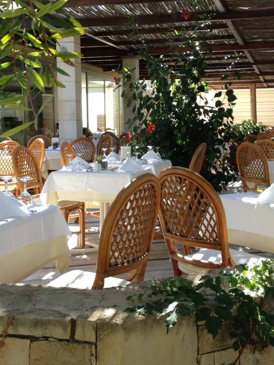 Außenbereich vom Restaurant Phãea Cretan Malia