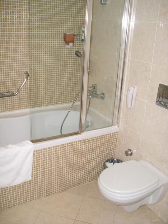 Badezimmer (reichlich Platz) Crystal Prestige Elite