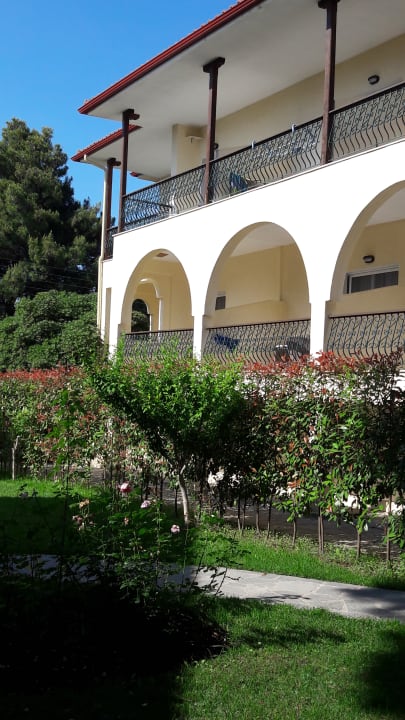Gartenanlage Hotel Portes Beach
