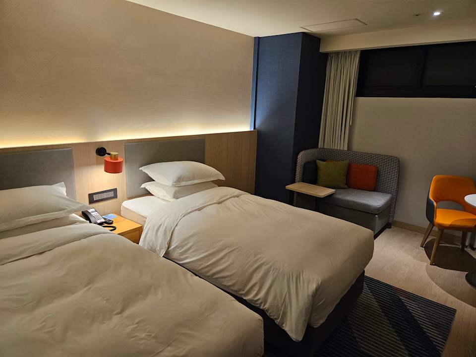 Zimmer Hotel Holiday Inn East Taipei