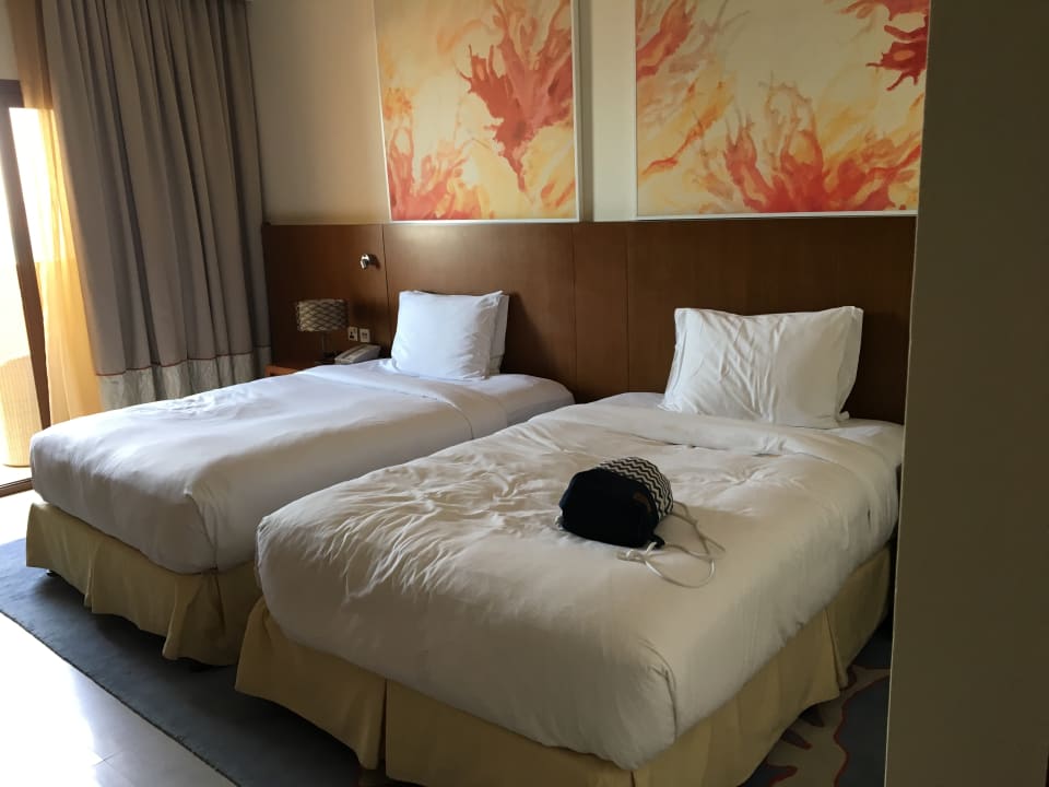 Doppelzimmer  DoubleTree by Hilton Resort & Spa Marjan Island