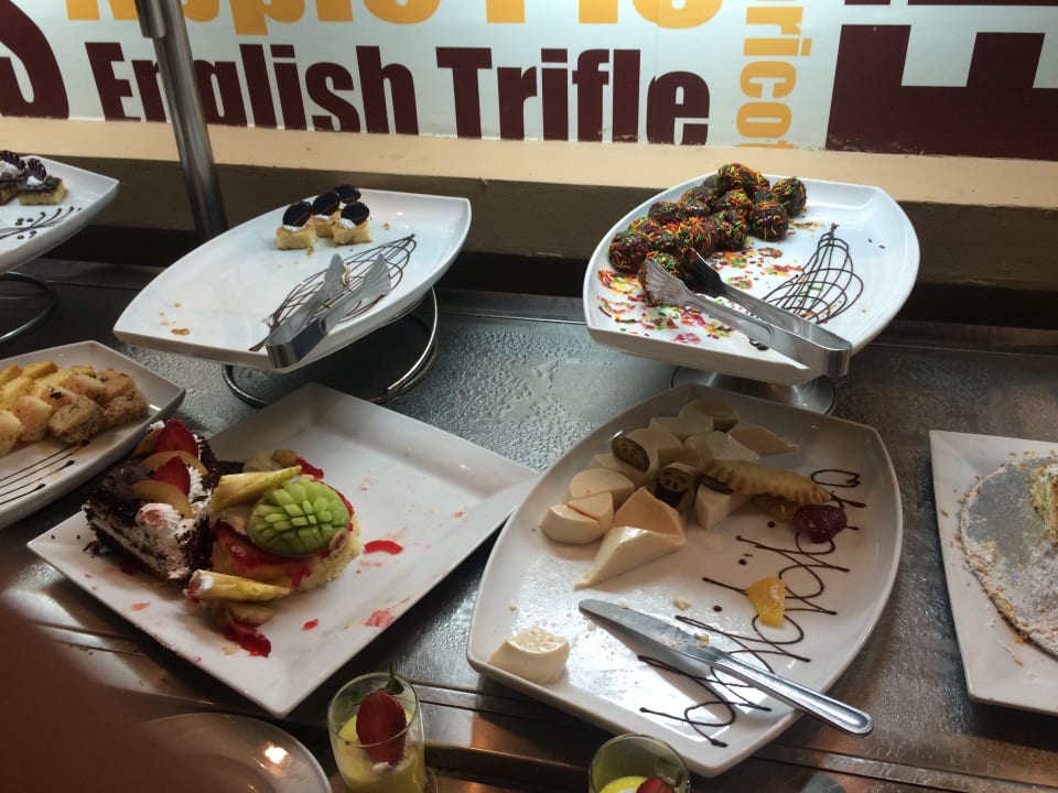 Gastro Three Corners Sea Beach Resort