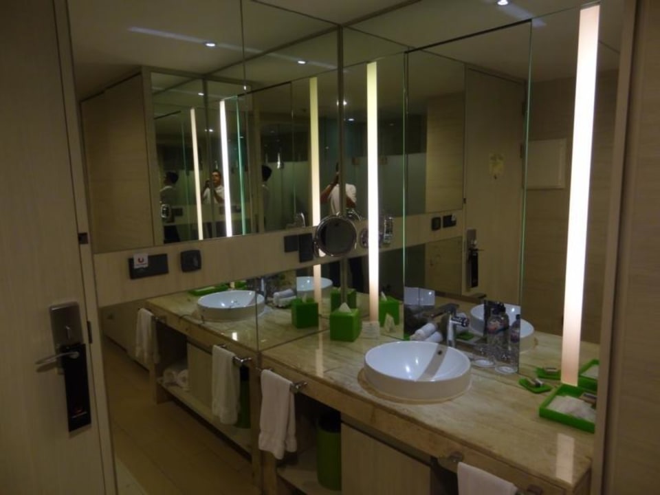 Bad The Stones Hotel - Autograph Collection by Marriott