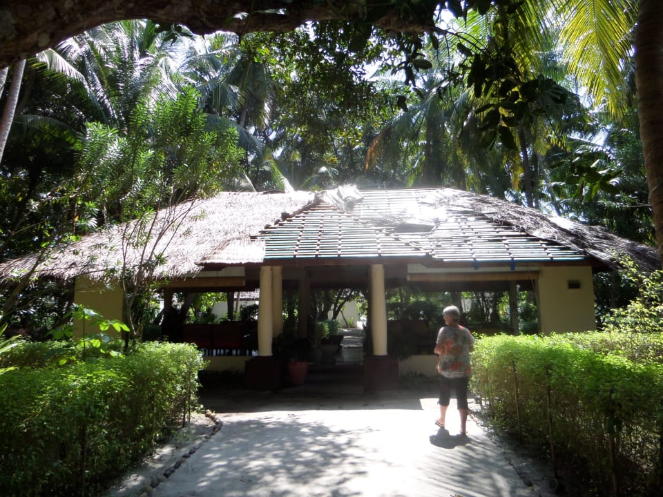 SPA Filitheyo Island Resort