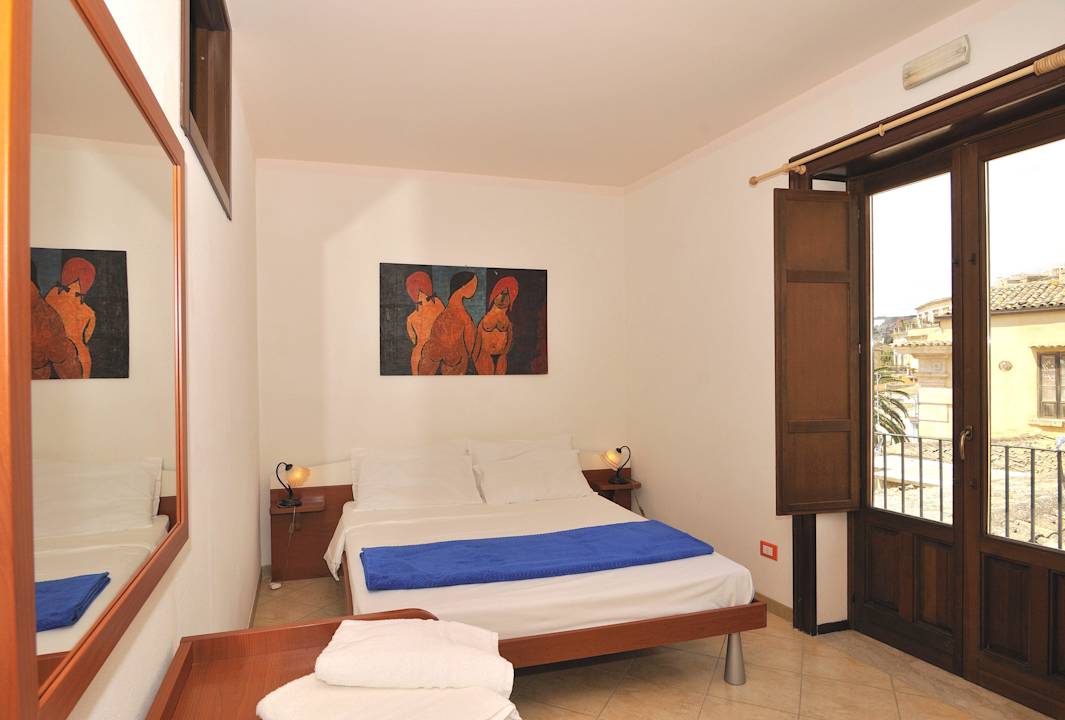 Double/Twin Modica Old Town Rooms