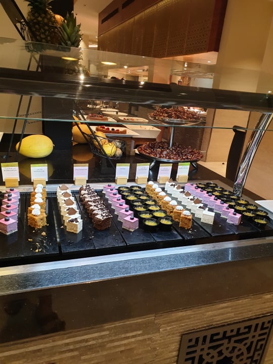 Gastro DoubleTree by Hilton Resort & Spa Marjan Island