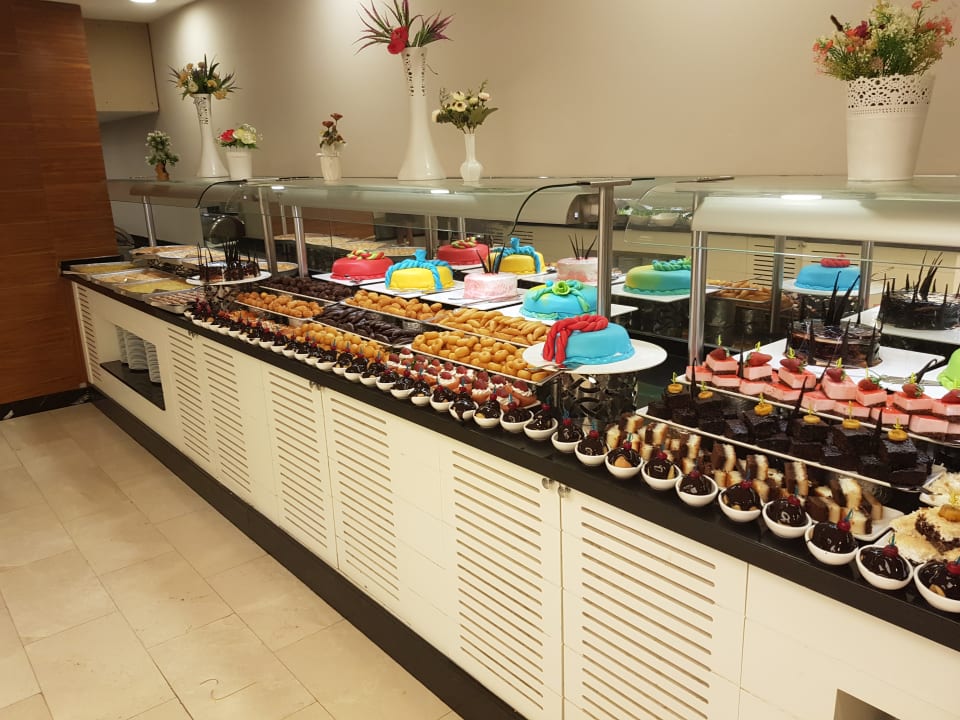 Gastro Palm World Side Resort & Spa