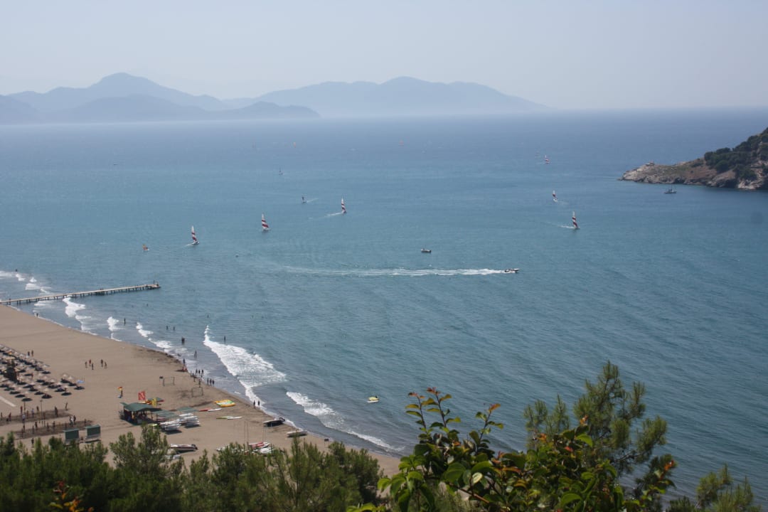Blick auf den Sandstrand in Sarigerme TUI BLUE Seno - Adults Only