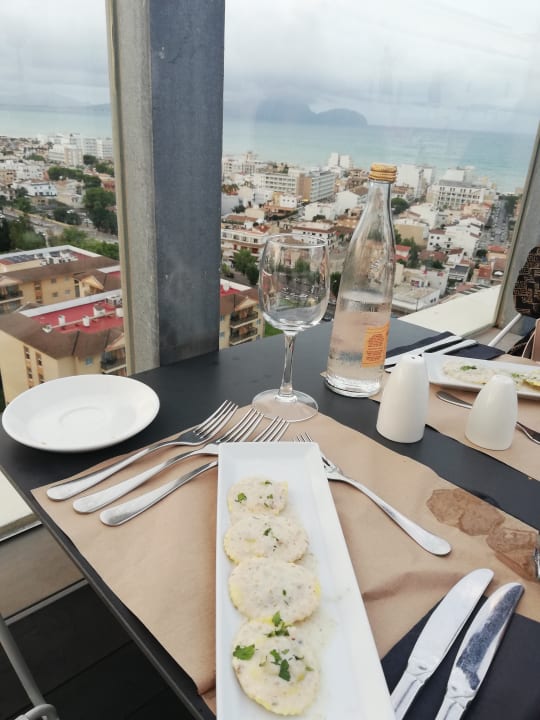 Gastro BG Tonga Tower Design Hotel & Suites