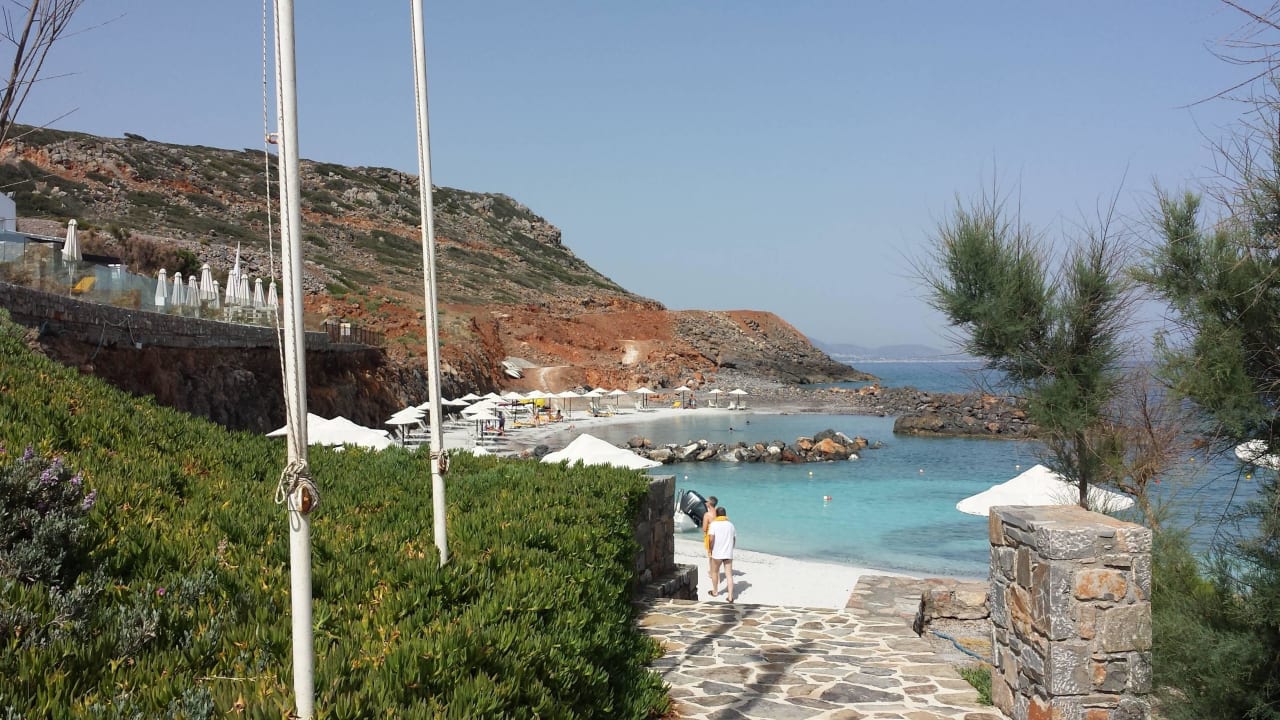 Treppe zum Strand.  Minos Imperial Beach Resort Milatos Crete