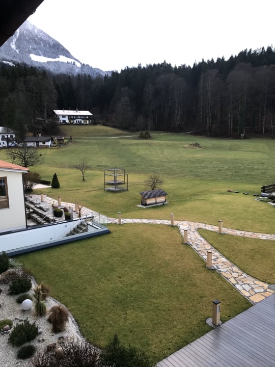 Ausblick Alm- & Wellnesshotel Alpenhof