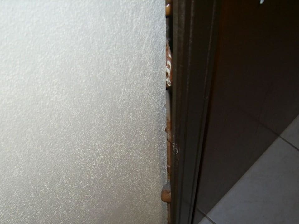 Türrahmen fällt auseinander Armas Gül Beach