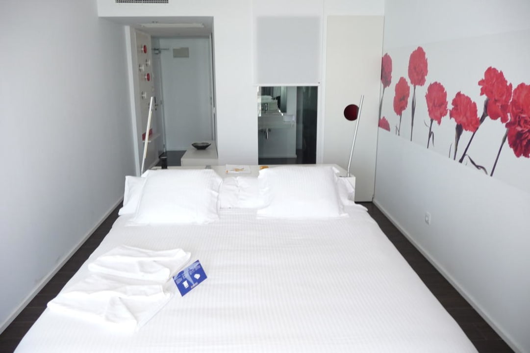 Doppelbett Superior-Zimmer  Iberostar Waves Bahia de Palma