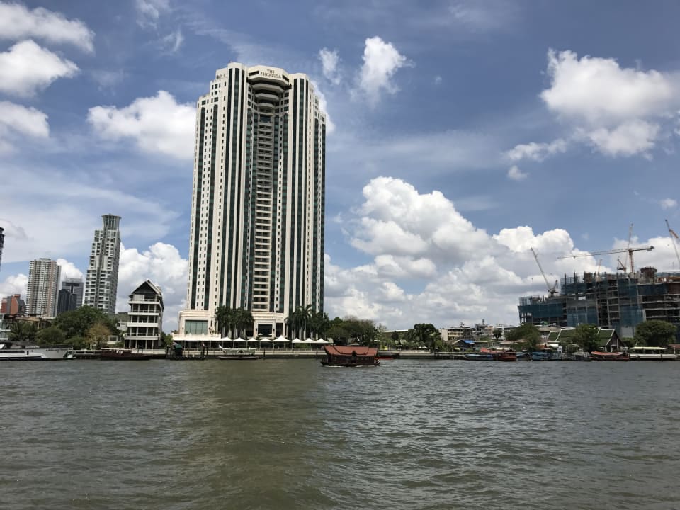 Außenansicht Hotel The Peninsula Bangkok