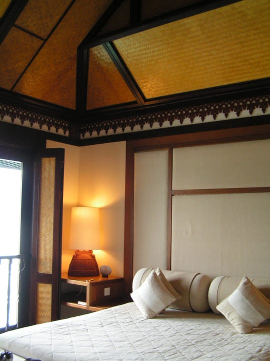 Loving bedroom on the Sea Villa Hotel Pangkor Laut Resort/Estates