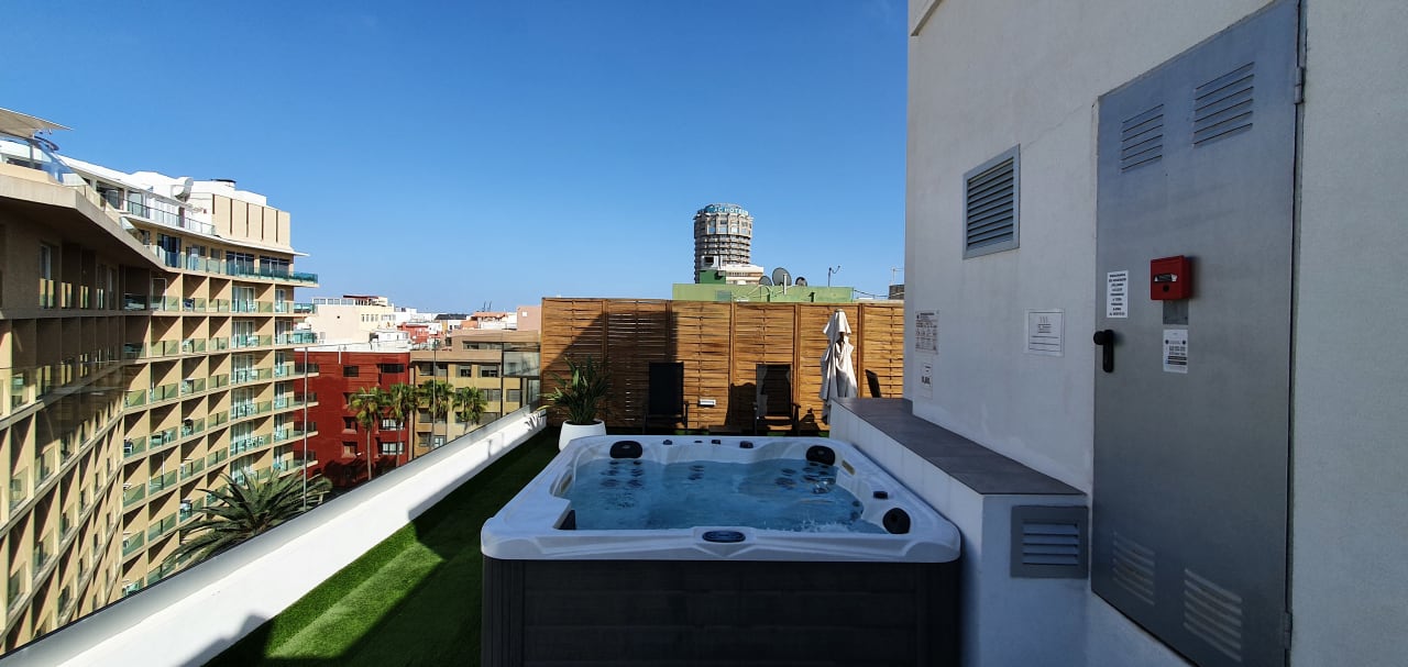 Pool Lemon & Soul Las Palmas