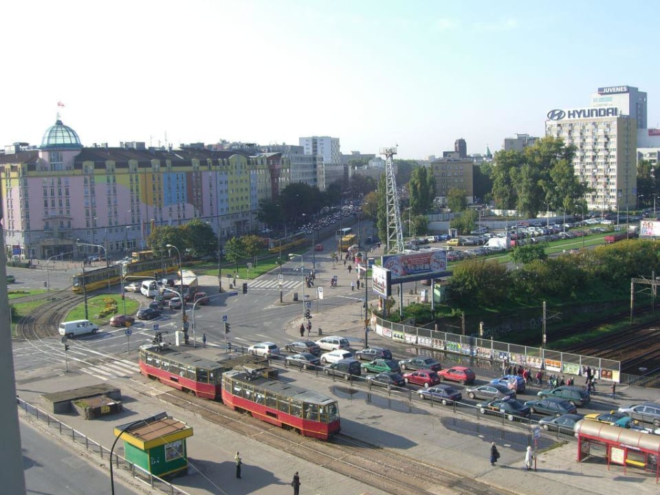 Widok z pokoju Golden Tulip Warsaw Centre Hotel