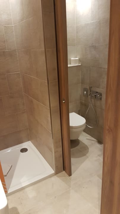 Zimmer Almina Family & Spa