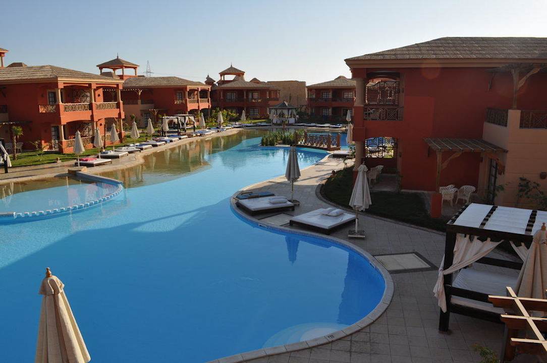 Pool am 400er Bereich Pickalbatros Alf Leila Wa Leila Resort - Neverland Hurghada