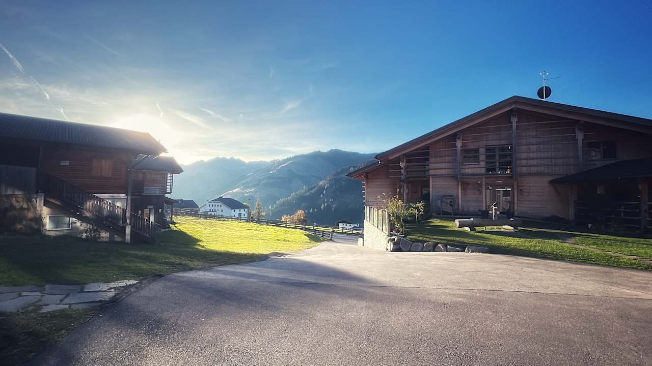 Außenansicht Almfamilyhotel Scherer